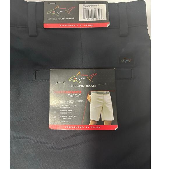 Greg Norman Mens Shorts 32 NWT Navy Stretch Performance Fabric Moisture Wick - Picture 1 of 5